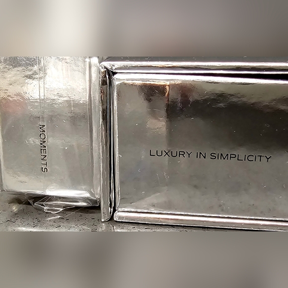 BRAND NEW Cloth and Paper Silver Archive Box, Album, Cards & Frame Bundle-7 - Picture 7 of 16